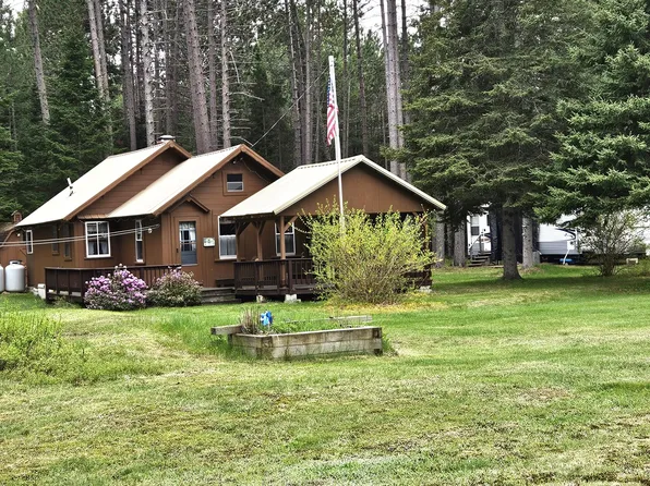 11 Wing Road, Eustis, ME 04936