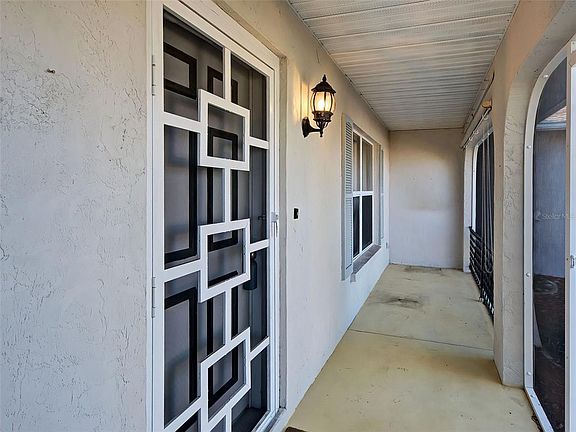 3rd image of 1321 WASHINGTON DRIVE