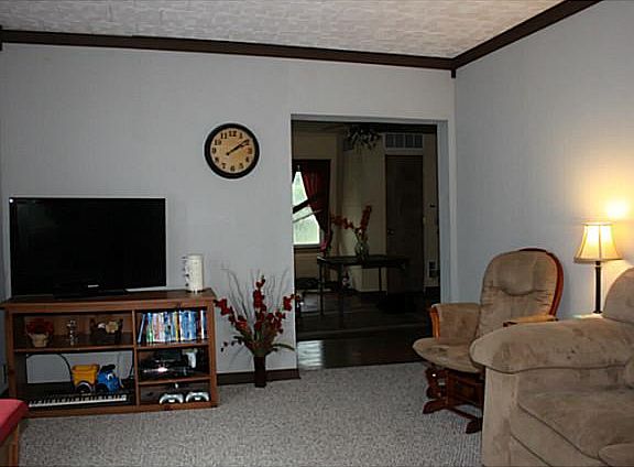 5th image of 416 S Wilhelm St