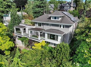 1065 Summit Ave E, Seattle, WA 98102