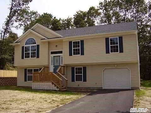 2nd image of 45 Tuscala St