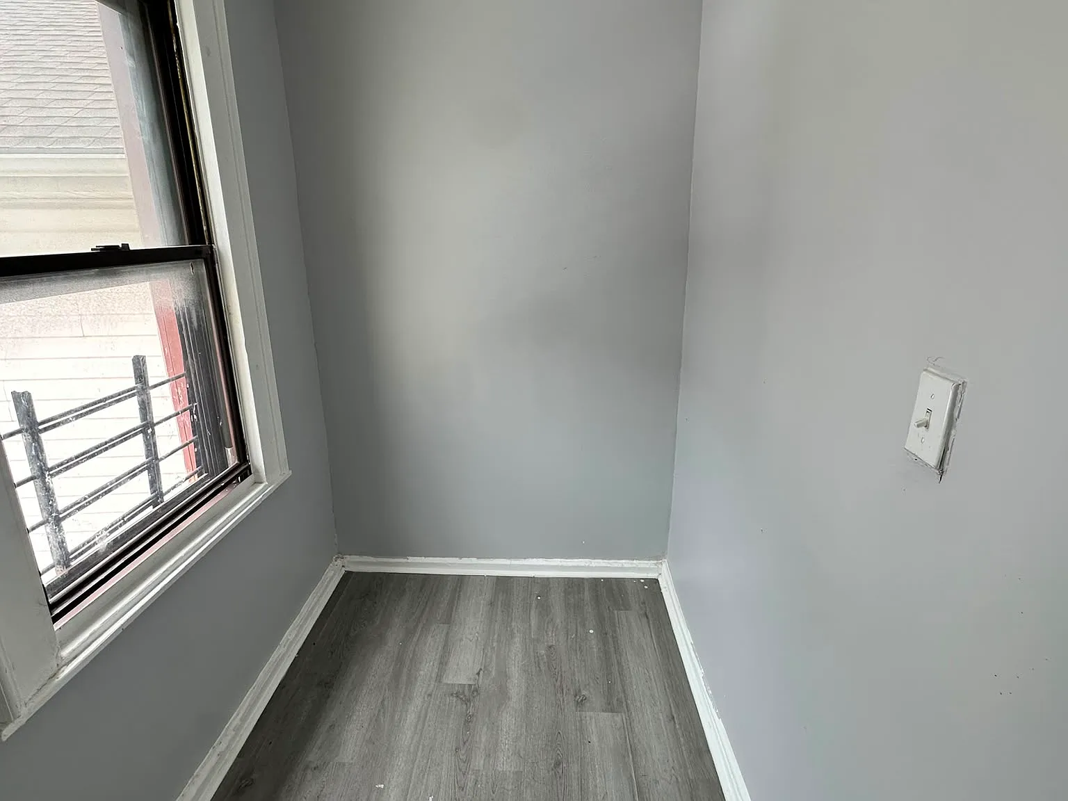 52 Harrison Ave — Photo 4