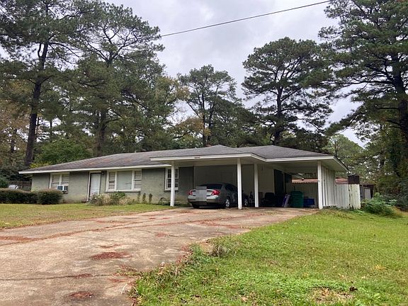 2nd image of 10588 Holly Dr