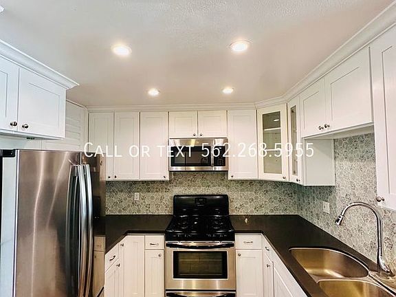 3rd image of 1225 Armacost Ave APT 204