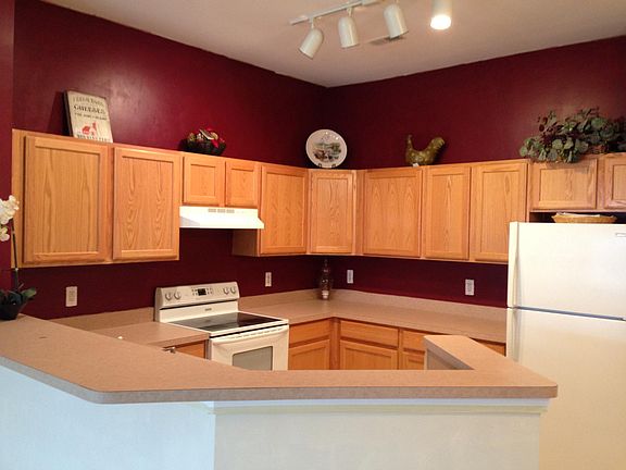 2nd image of 1232 Joyce Ln