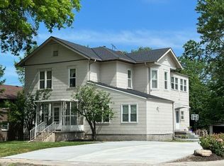 510 E Park St APT 1, Olathe, KS 66061