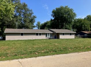320 Bass St, Wilmington, IL