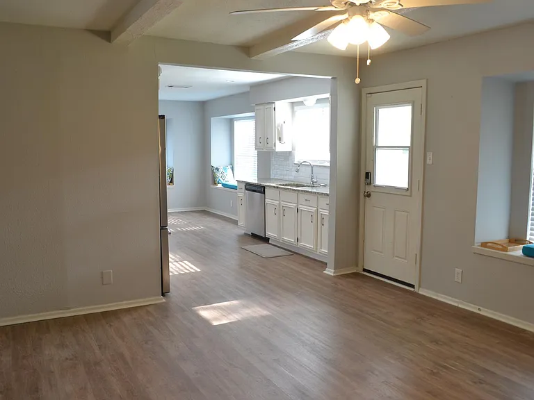 510 Tumblebrook — Photo 6