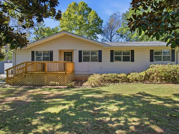 100 Ripplelake Dr, Easley, SC 29640