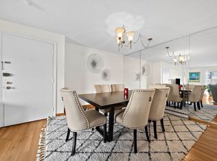 7 Royal Crest Dr APT 12, Randolph, MA 02368