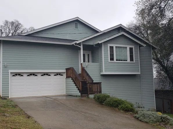 18371 Deer Hill Rd, Hidden Valley Lake, CA 95467