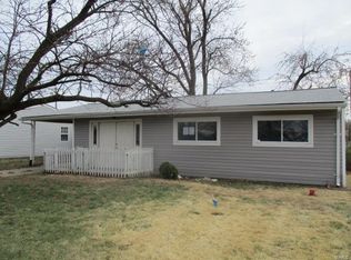 9726 Traverse Ln, Saint Louis, MO 63134