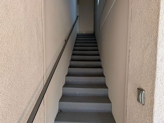 3rd image of 11437 Hatteras St #11439