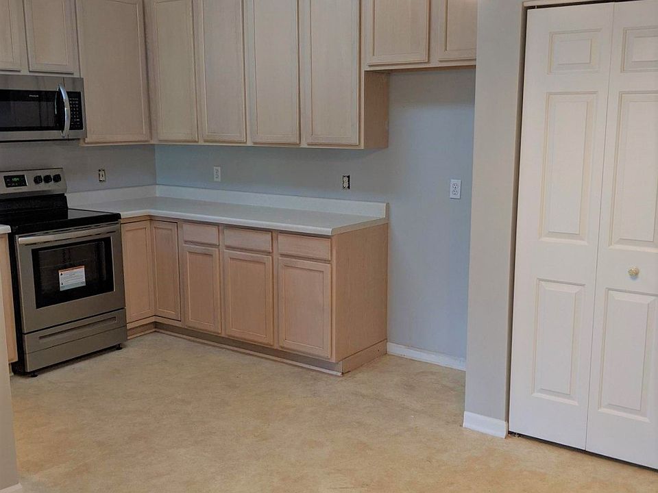 Kitchen/dinette