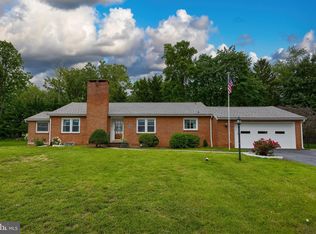 2531 Edgewood Ln, York, PA 17403