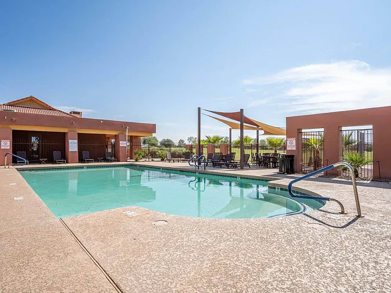 Village Greens of Queen Creek — Photo 19