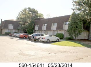 3850 Habitat Dr, Columbus, OH 43228