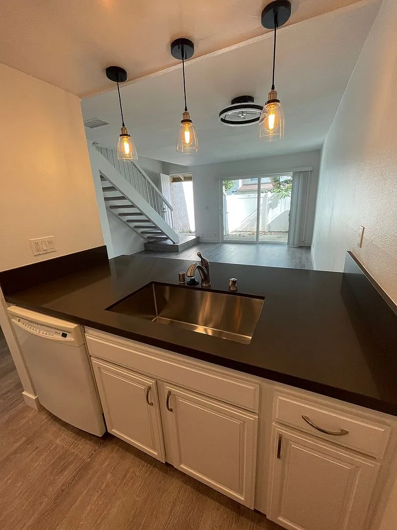 Super Quaint Gated Community - 2BR/1.5 Bath — Photo 3