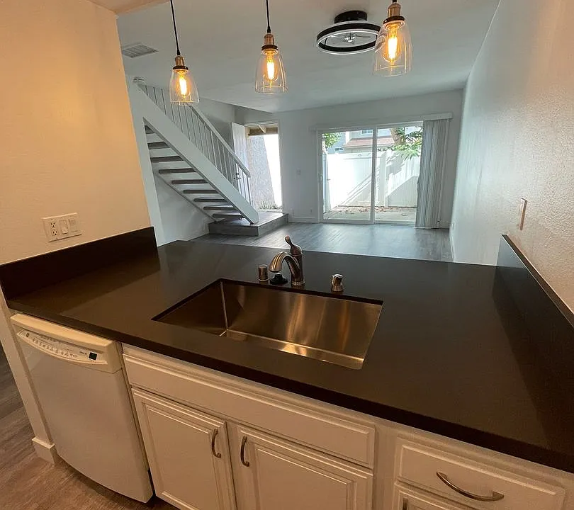 16884 Donwest #78