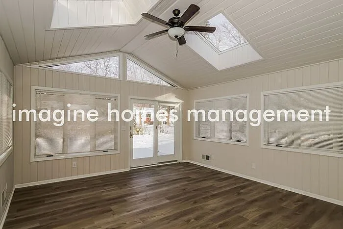 10742 Washburn Ave S — Photo 12