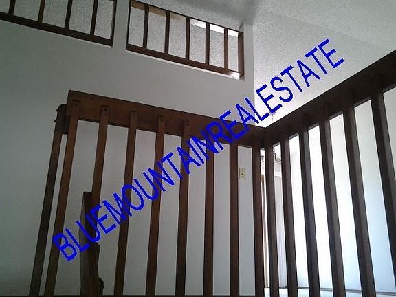 4th image of 5520 Mule Deer Dr