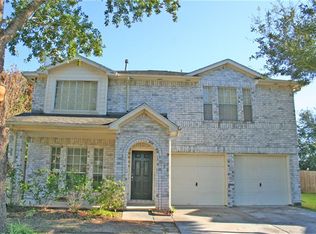 1835 Oak Valley Dr, Kemah, TX 77565