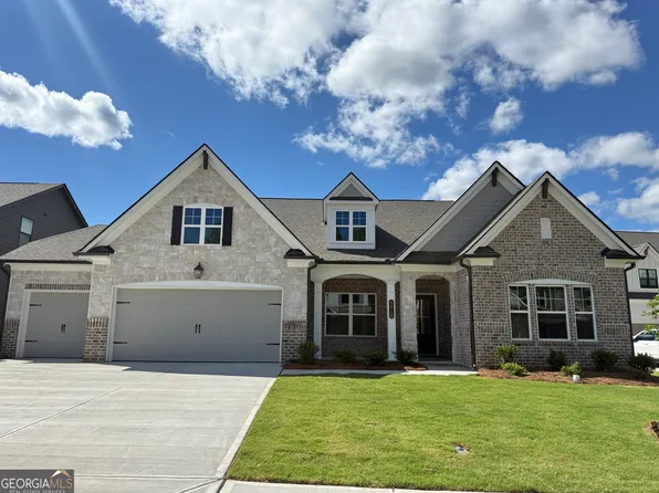 5512 Tullis Dr, Gainesville, GA 30507