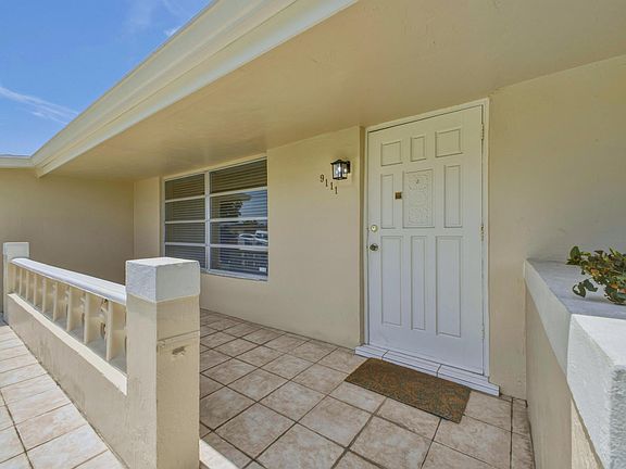 3rd image of 9111 NW 25th Court