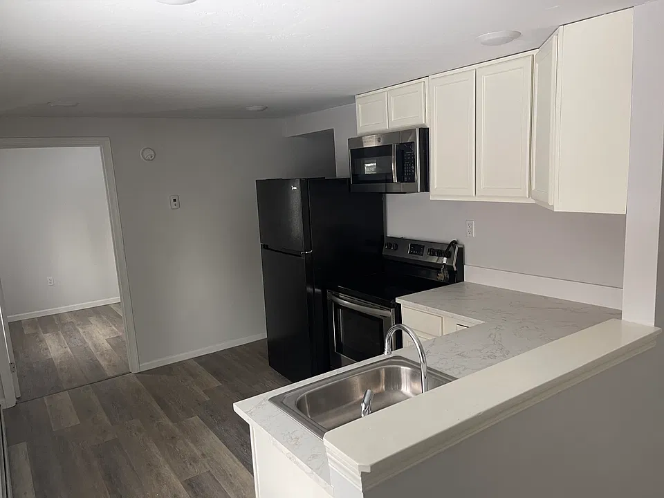 3350 Thomas St #88