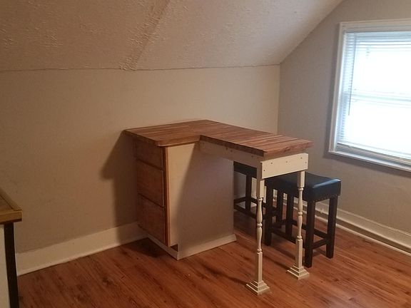 5th image of 1142 Buhrer Ave