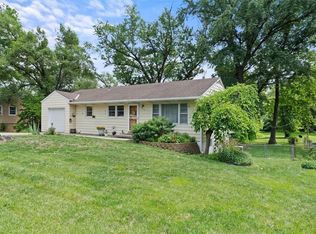 7333 Ridge Ave, Kansas City, KS 66111