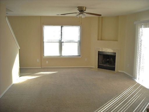 5th image of 1229 Deerhound Pl