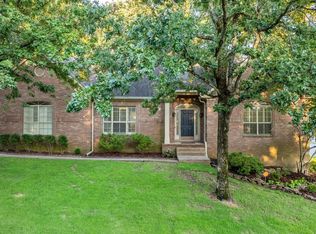 14023 Pleasant Forest Dr, Little Rock, AR 72212