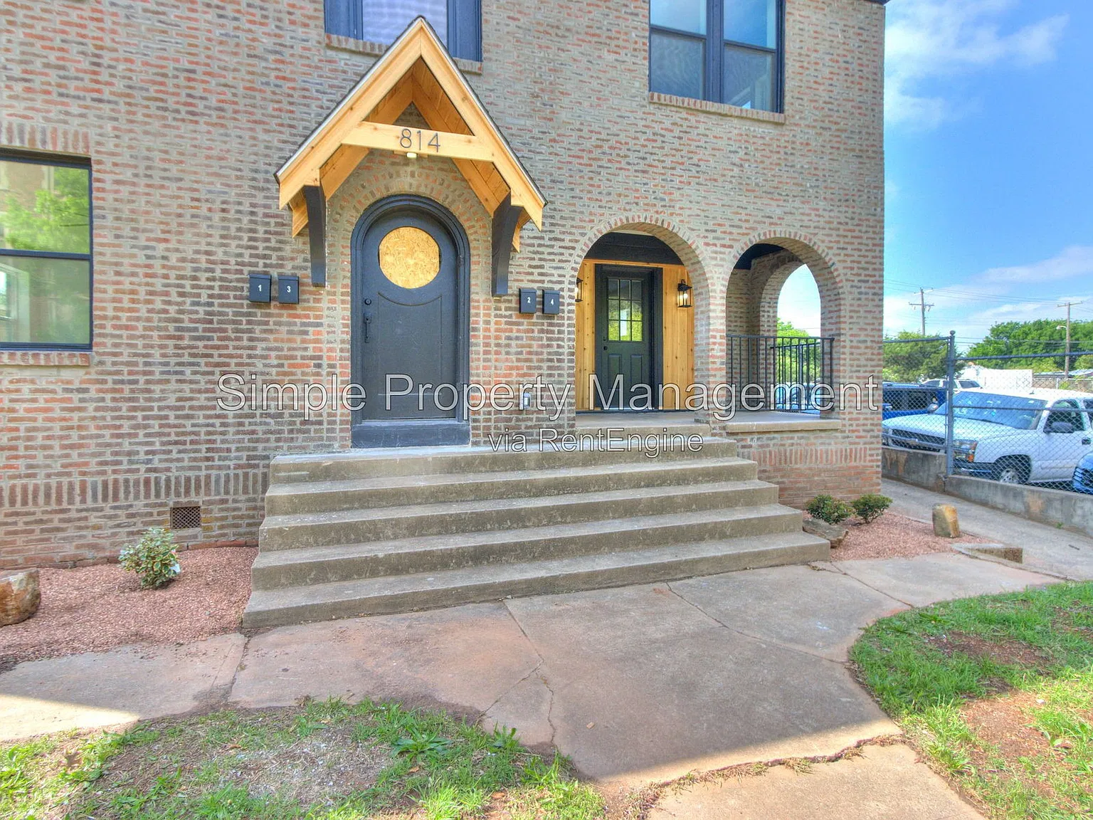 1 bed, 1.0 bath, 837 sqft, $1,150 — Photo 3