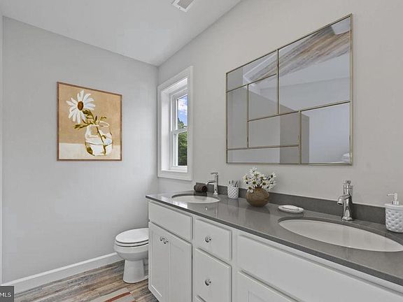 5th image of 3390 Jefferson Pond Rd