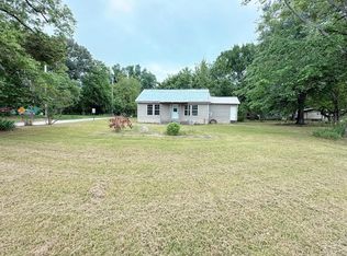 690 Ravine St, Emory, TX 75440