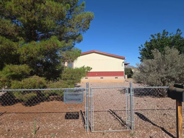 2561 N Calle Noveno, Huachuca City, AZ 85616