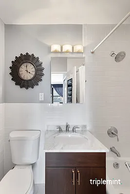 Sold by Triplemint | media 13