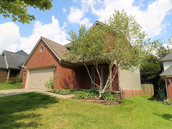 2nd image of 3628 Beechwood Cir