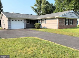 4220 Peekskill Ln, Fairfax, VA 22033