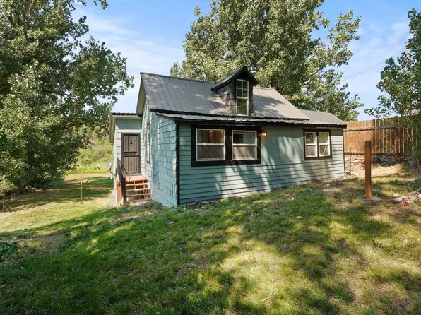 34917 N Milan Elk Rd, Chattaroy, WA 99003