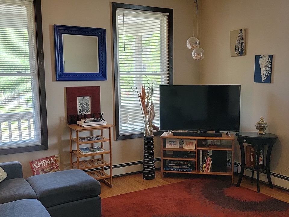 1st image of 626 Bush St #1