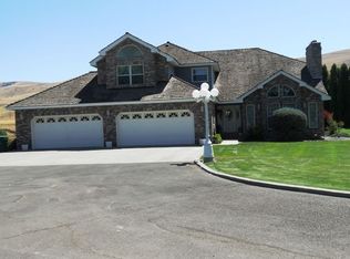 90406 W Hess Rd, Prosser, WA 99350