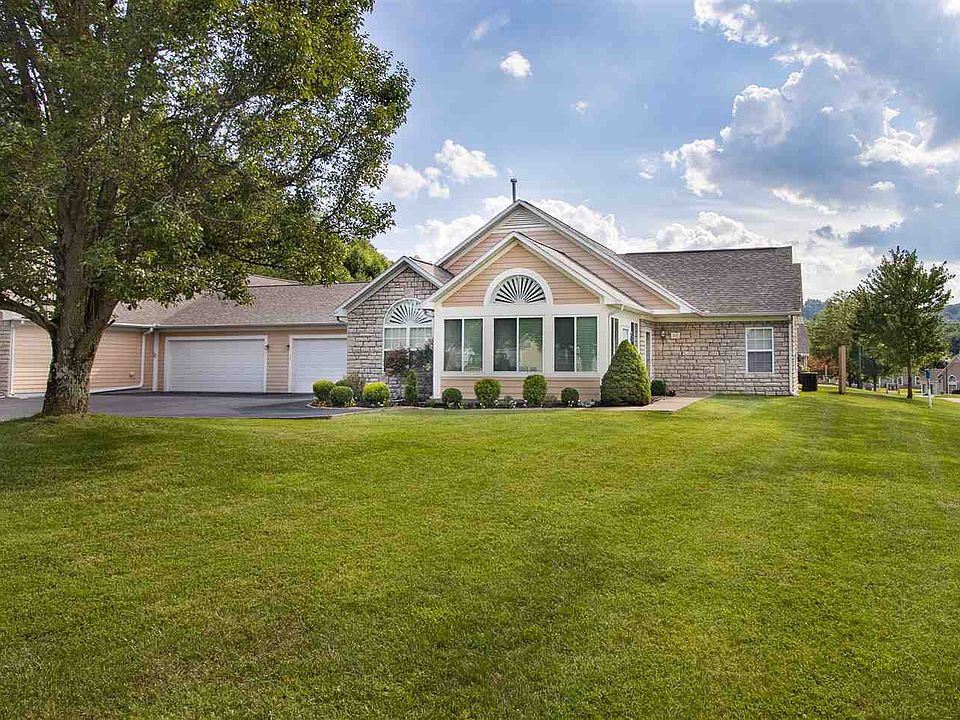 1st image of 115 Wyngate Dr