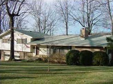 1st image of 305 S Palisades Dr
