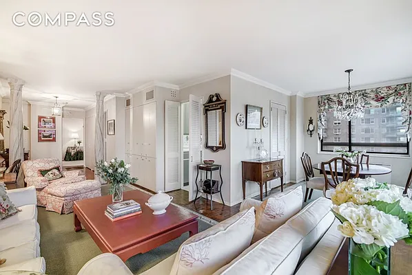 Sold by Compass | media 1