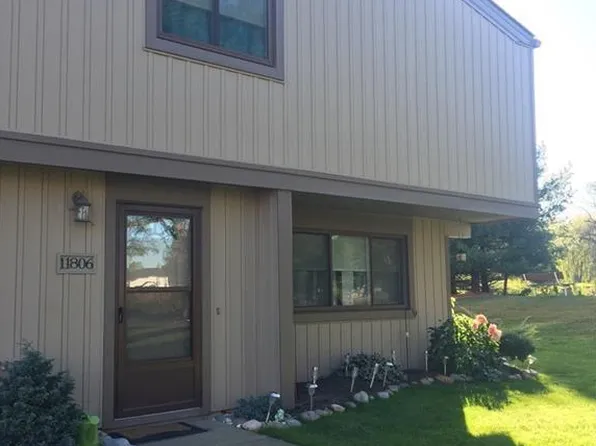 11806 Harbour Light Dr #1806, North Royalton, OH 44133
