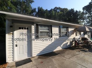 220 Morningside Rd, Charlotte, NC 28214