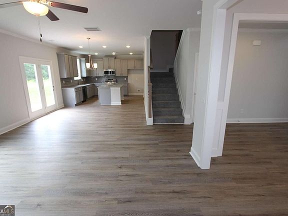 5th image of 7376 Rocklin Ln
