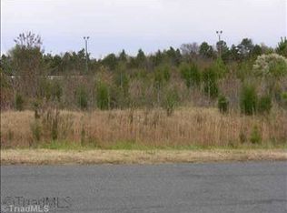 4819 Winford Rd, Greensboro, NC 27407